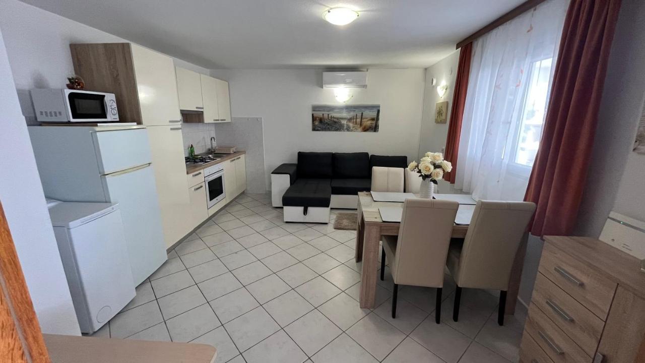 Ražanj Apartment Ante מראה חיצוני תמונה